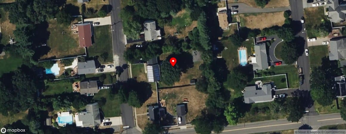 House image located at Bohemia, New York, 11716