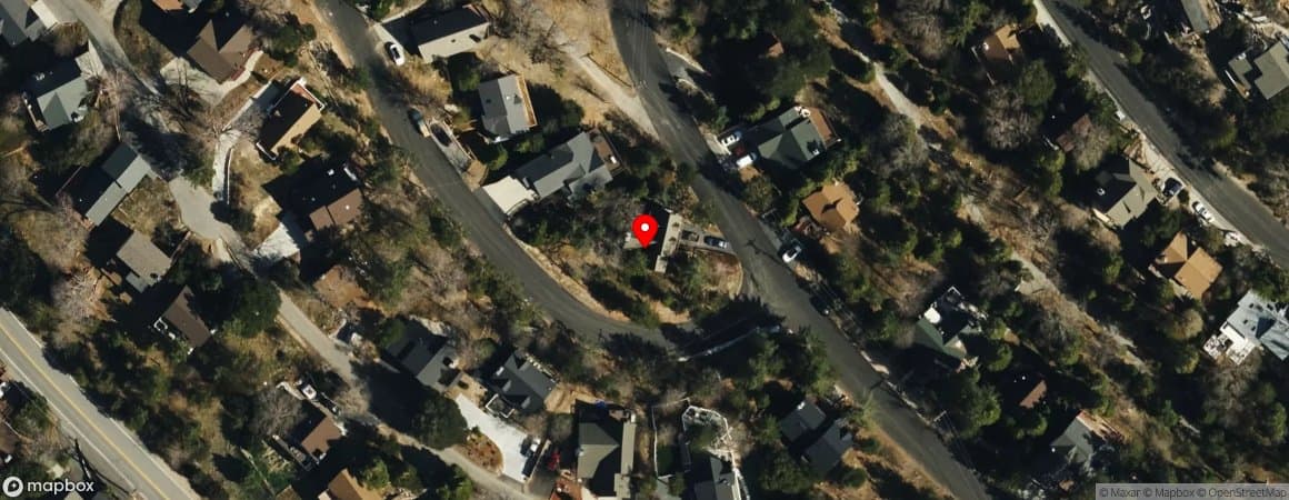 House image located at Lake Arrowhead, California, 92352