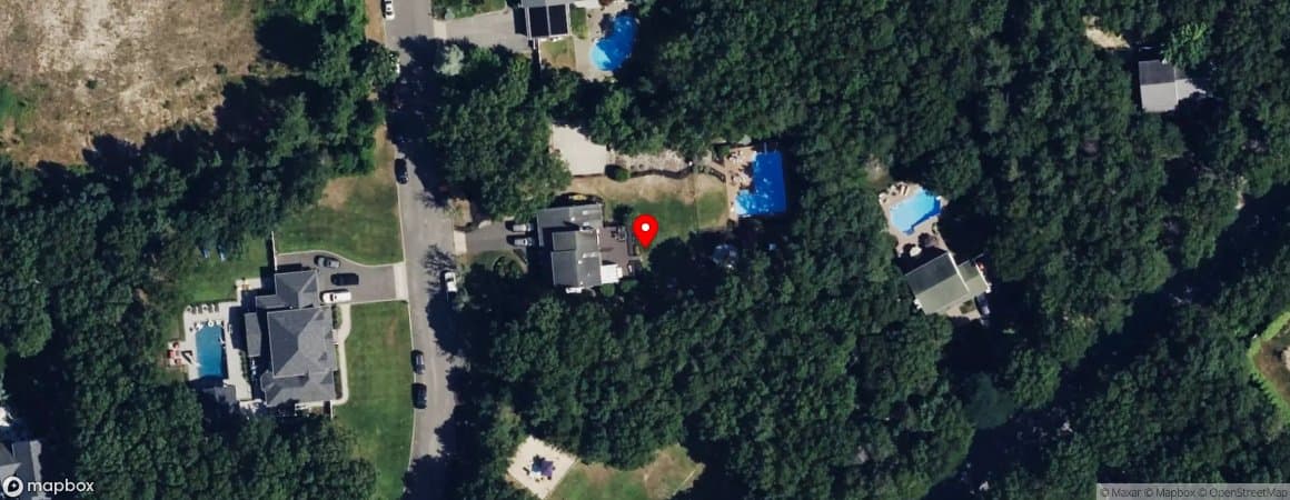 House image located at Manorville, New York, 11949
