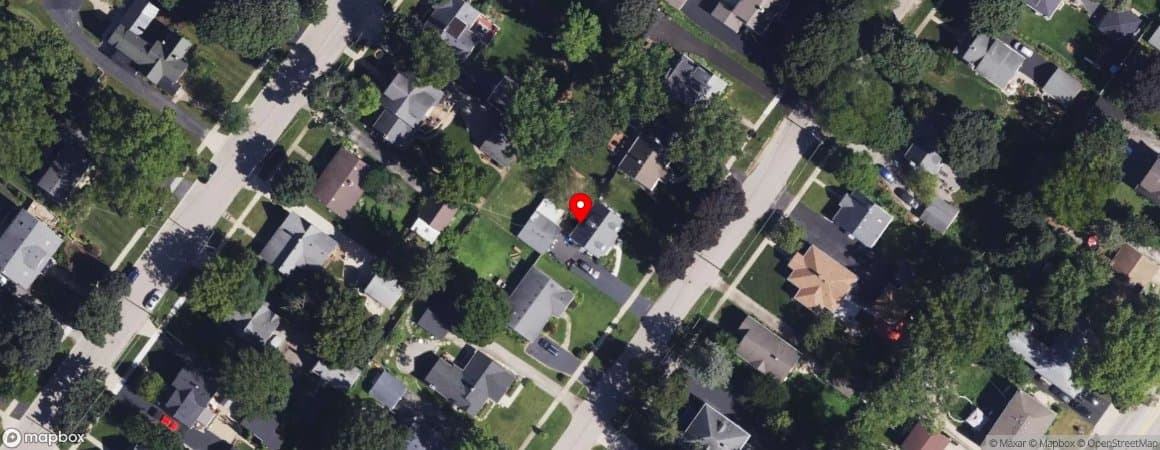 House image located at Crystal Lake, Illinois, 60014