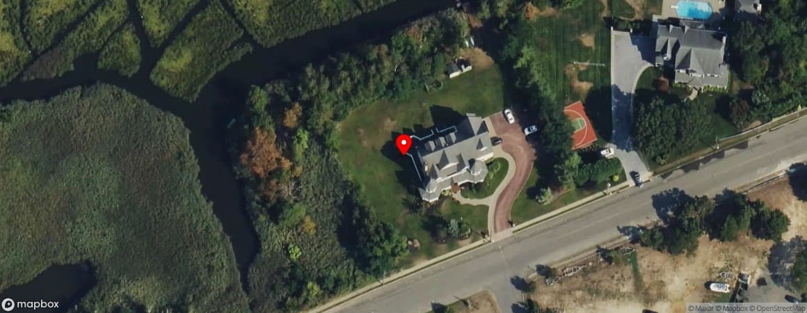 House image located at Oakdale, New York, 11769