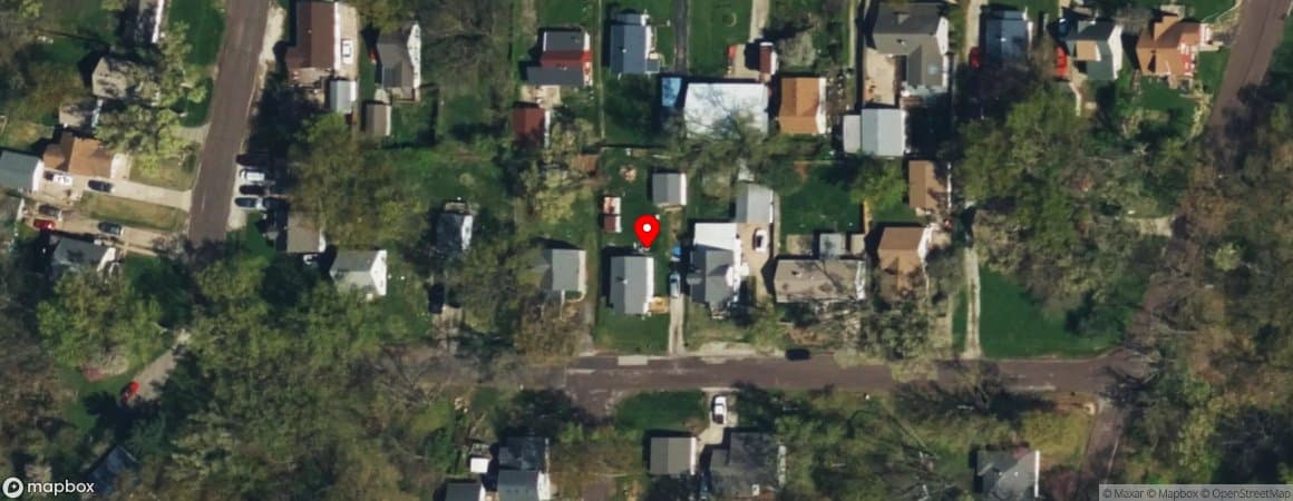 House image located at Creve Coeur, Illinois, 61610