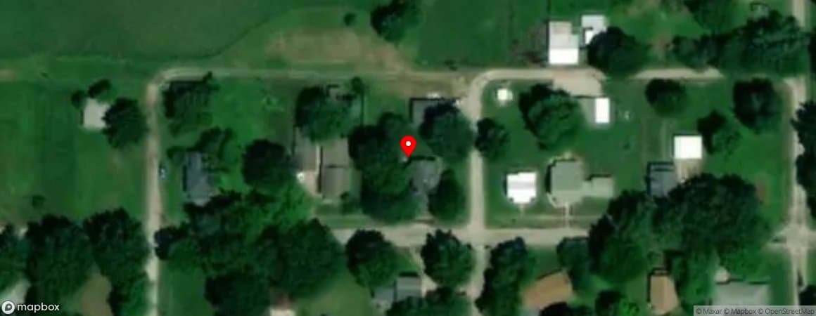 House image located at Nokomis, Illinois, 62075