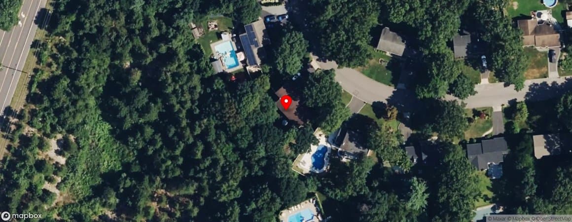 House image located at Ridge, New York, 11961