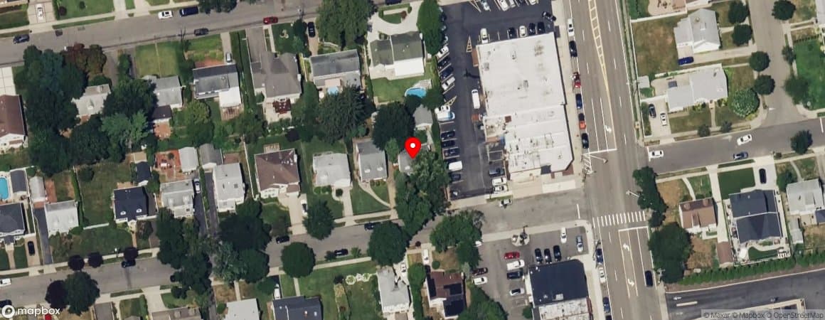 House image located at Albertson, New York, 11507