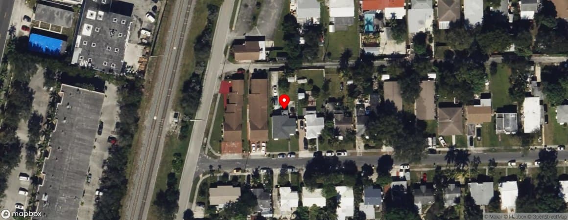 House image located at Dania, Florida, 33004