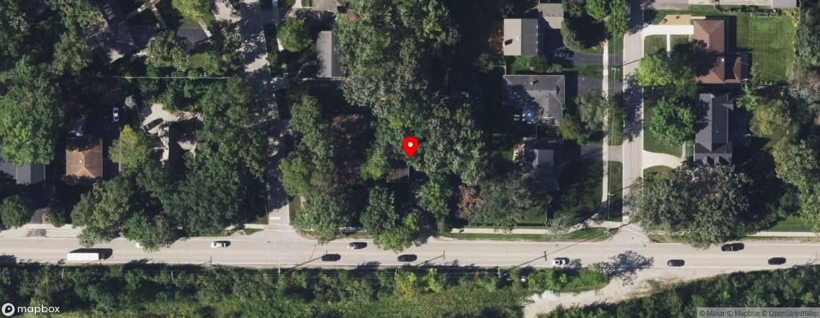 House image located at Lake Bluff, Illinois, 60044