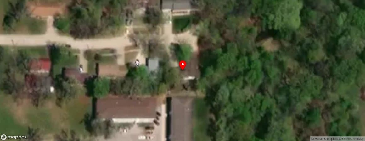 House image located at Hiawatha, Iowa, 52233