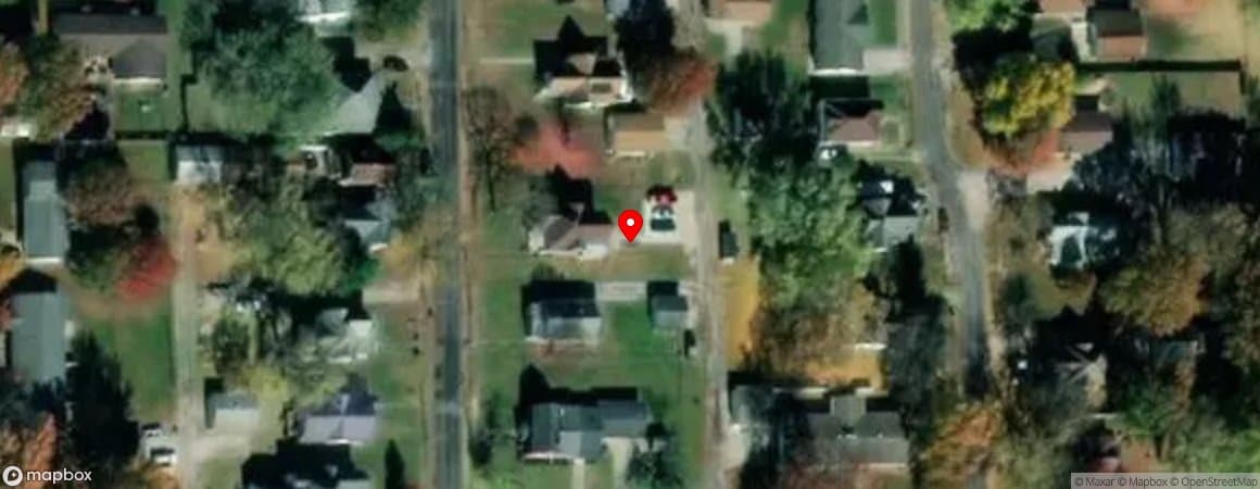 House image located at Staunton, Illinois, 62088