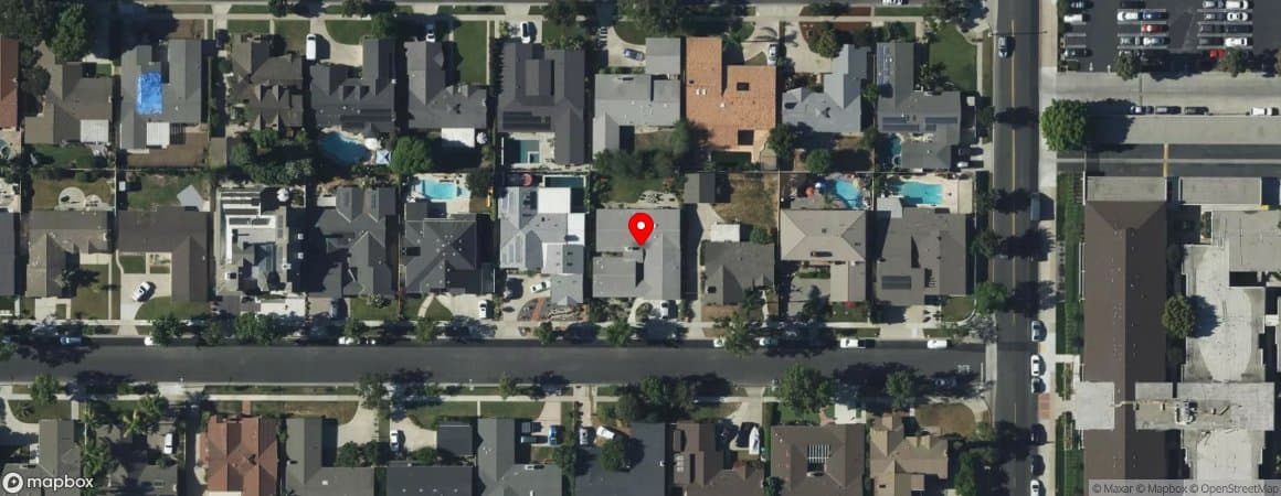House image located at Los Alamitos, California, 90720