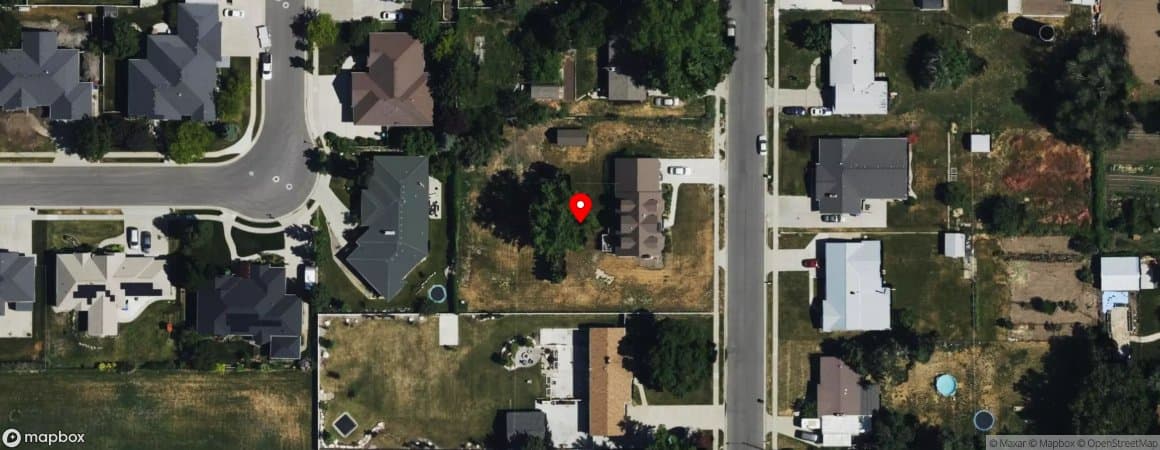 House image located at Centerville, Utah, 84014