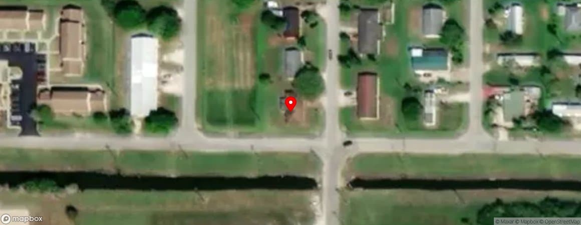 House image located at Moore Haven, Florida, 33471
