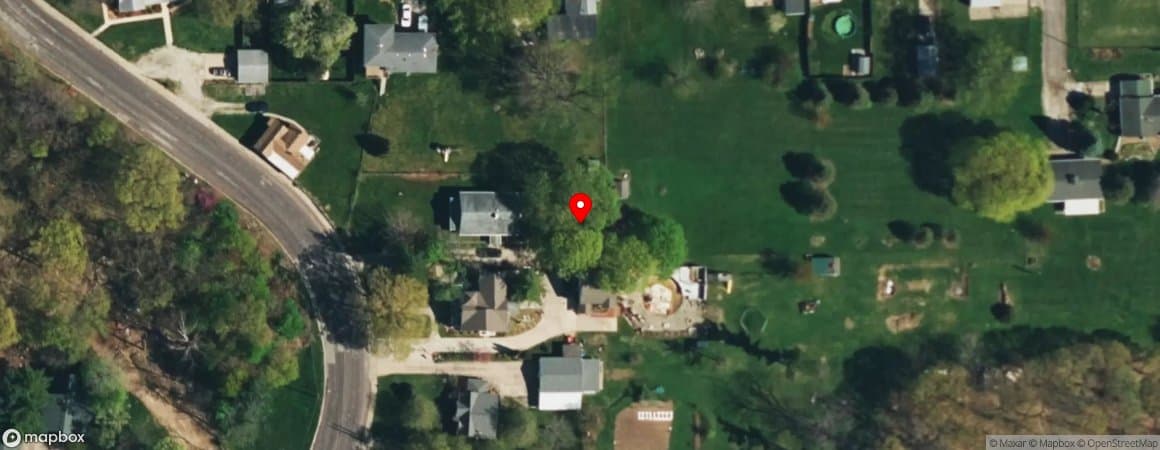 House image located at Creve Coeur, Illinois, 61610