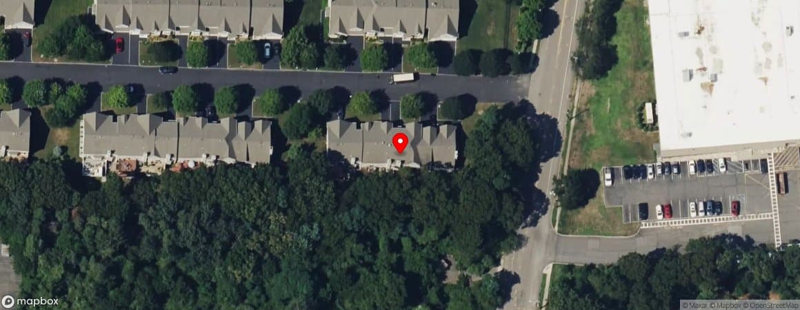 House image located at Islandia, New York, 11749