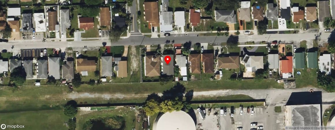 House image located at Hallandale, Florida, 33009