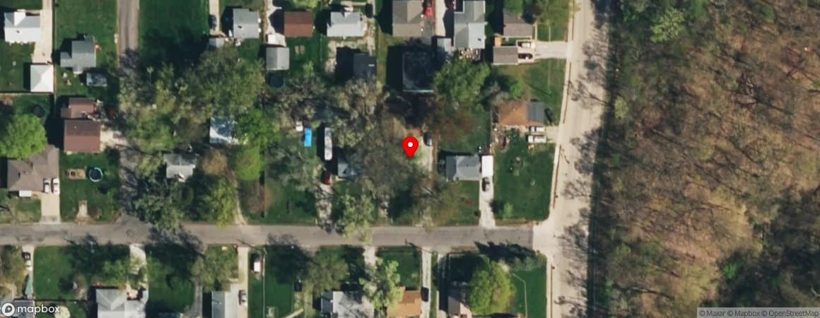 House image located at Creve Coeur, Illinois, 61610