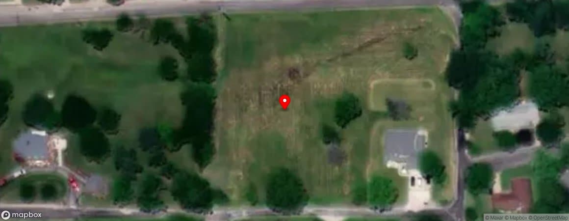 House image located at Carlinville, Illinois, 62626