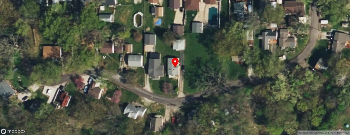 House image located at Creve Coeur, Illinois, 61610