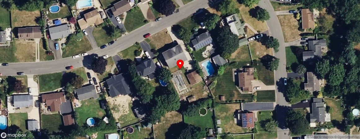 House image located at Commack, New York, 11725