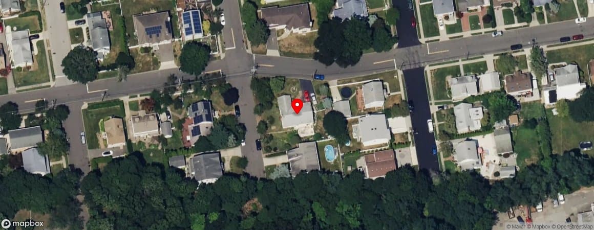 House image located at Albertson, New York, 11507