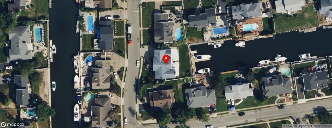 House image located at Massapequa Park, New York, 11762