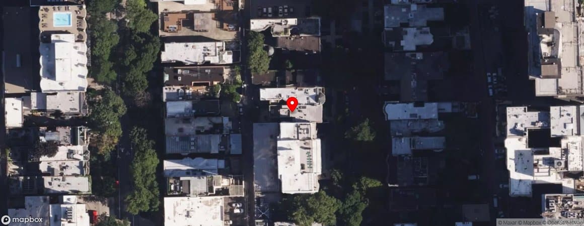 House image located at Chicago, Illinois, 60610