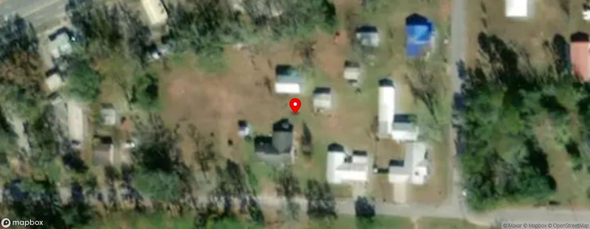 House image located at Chipley, Florida, 32428