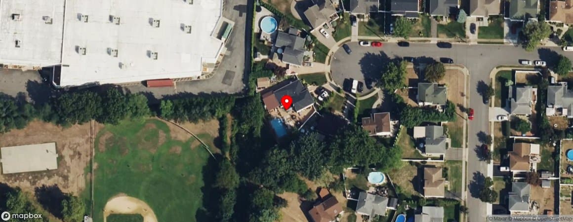 House image located at Massapequa Park, NY 11762