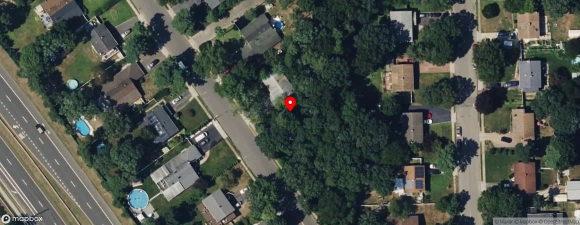 House image located at Islandia, New York, 11749