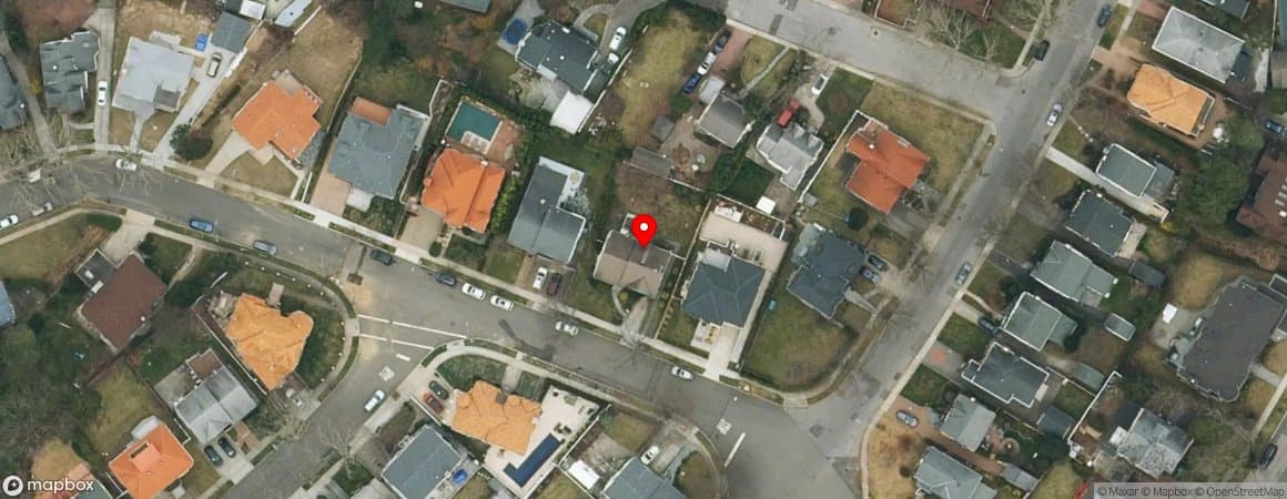 House image located at Little Neck, New York, 11362