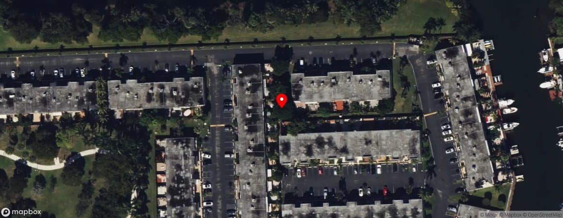 House image located at Hallandale, Florida, 33009