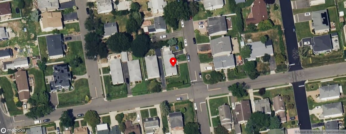 House image located at Albertson, New York, 11507