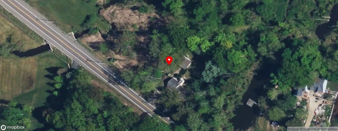 House image located at Chardon, Ohio, 44024
