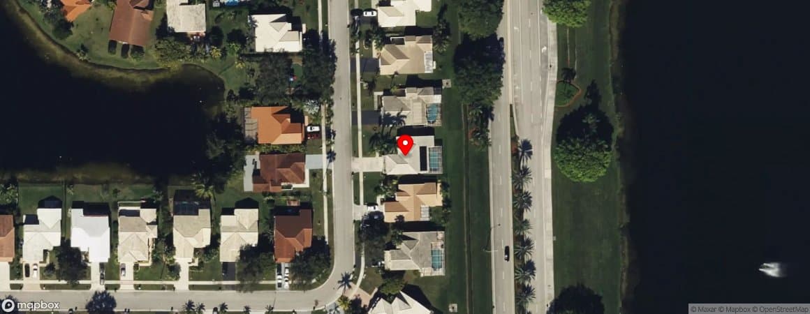 House image located at Hollywood, Florida, 33029