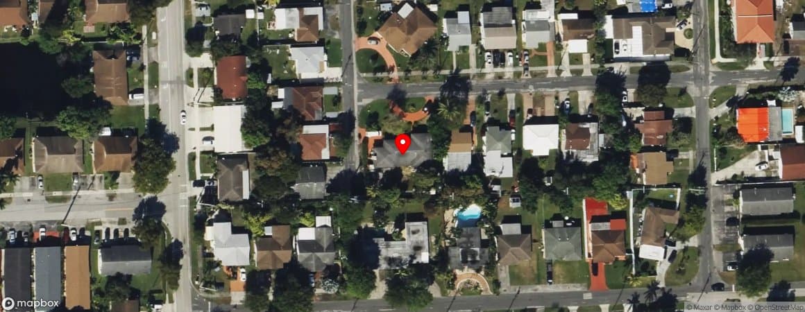 House image located at Hallandale, Florida, 33009