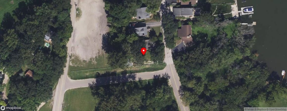 House image located at Fox River Grove, Illinois, 60021